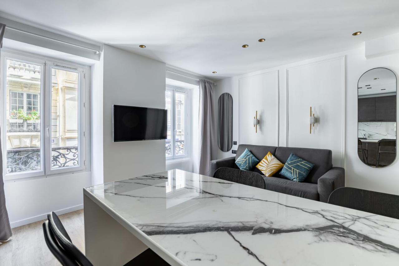 Faubourg Saint-Honoré/ Boétie apartement 4P Courcelle Parigi Esterno foto